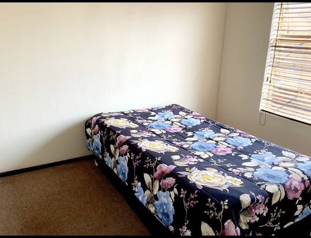 2 BEDROOM APARTMENT FOR SALE IN HONEYPARK